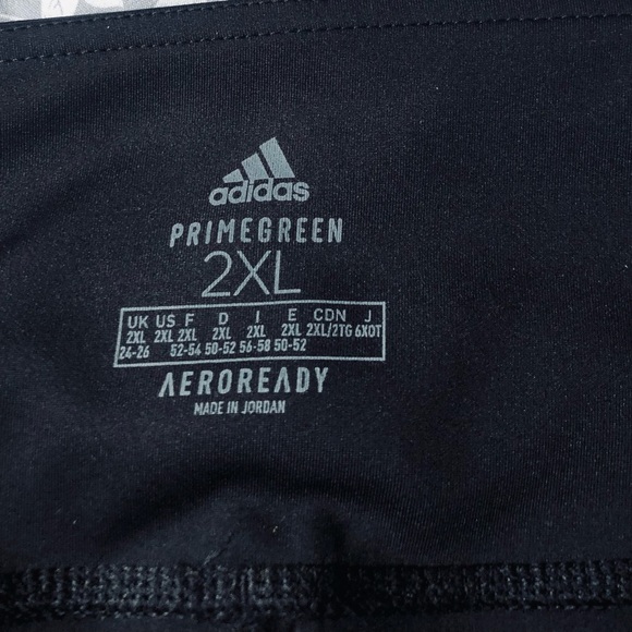 Adidas Ladies NWT Bike Shorts size 2xL Black with White Striping - Picture 6 of 8